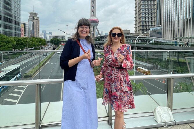 4-Hr Shanghai Tour: Food, Culture, Sightseeing, Cycling, Ferry - Cycling, walking, and public transport