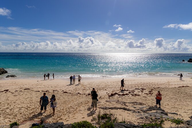 A Bermuda Exquisite Experience with FREE Scenic Ferry Return - A practical way to see Bermuda in one shore day