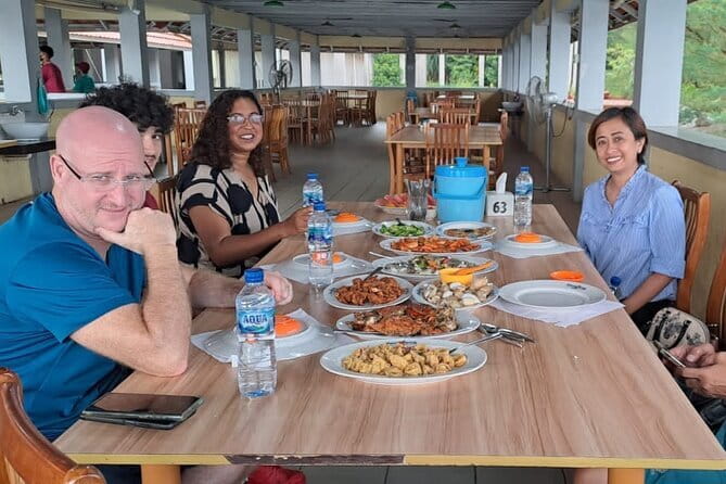 Batam Day Tour from Singapore with Ferry Ticket, Massage & Lunch - Starting at HarbourFront and crossing to Batam