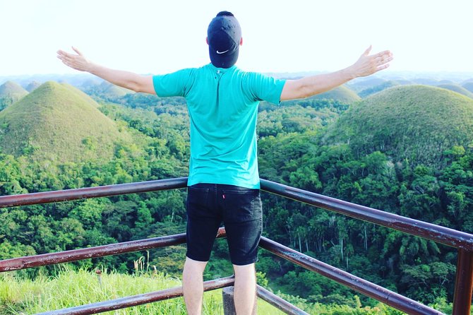 Bohol Chocolate Hills & Tarsiers with roundtrip ferry from Cebu - A one-hour river cruise with buffet lunch