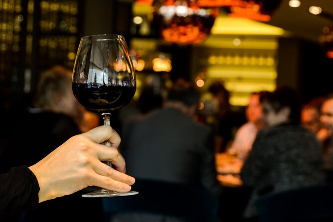Boston Historic Taverns Tour with Tastings and Ferry - Bell in Hand or the Green Dragon