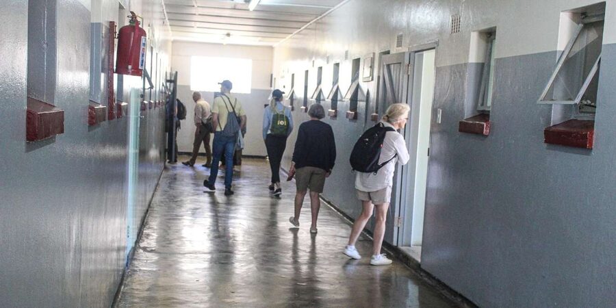 Cape Town: Robben Island ferry ticket plus Guided Tour - The maximum-security prison and Mandela’s cell