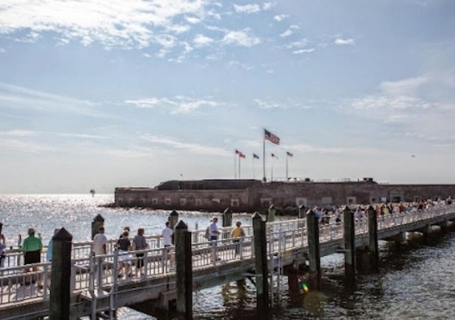 Charleston: Fort Sumter Entry Ticket with Roundtrip Ferry - Arriving at the fort and hearing the Rangers