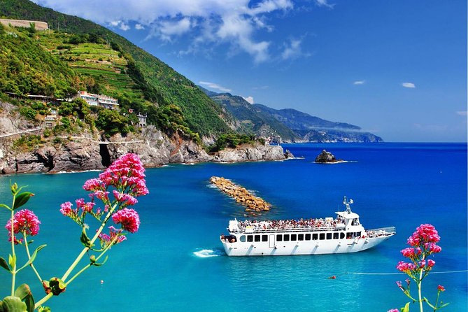 Cinque Terre Private Tour by Minivan and Ferry-Boat Shore excursion from Livorno - Manarola and the coastal views