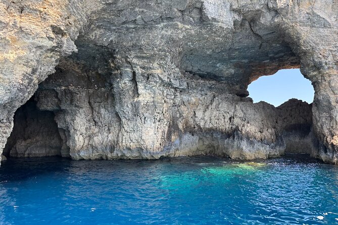 Comino Islands Private Boat Tour Ebsons Ferry - What the Boat Setup Means for You
