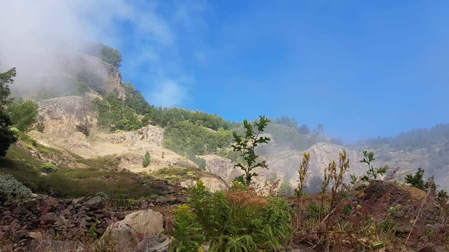 Cova–Paúl Valley Trek: Santo Antão Day Trip by Ferry - Who should book this hike