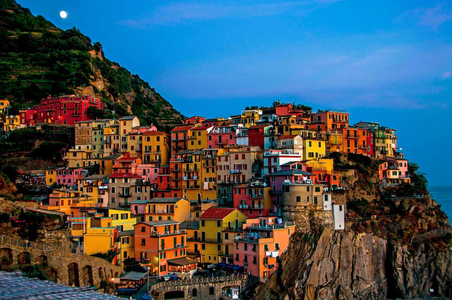Exclusive Cinque Terre day tour by Ferry with stop in Pisa - Manarola: colorful houses and a quick coastal look