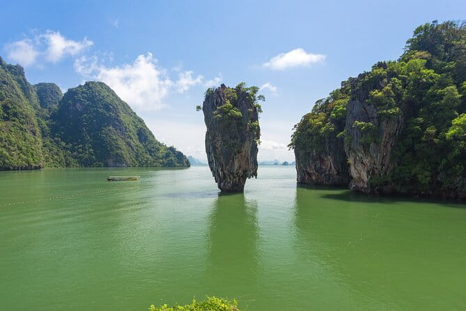 Explore Phi Phi Islands by Ferry – Snorkeling & Lunch Included - Who will enjoy this Phi Phi day trip