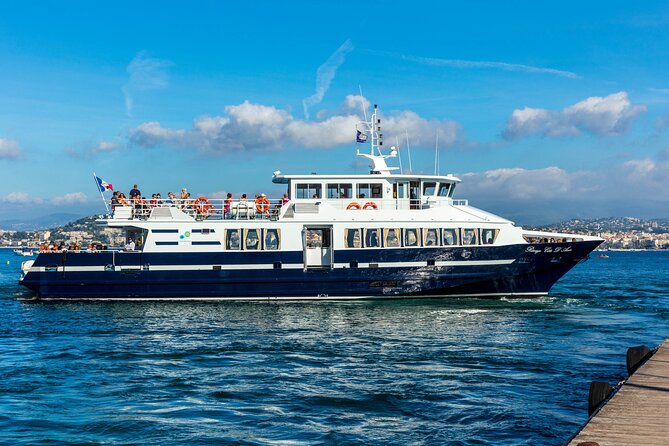 Ferry from Cannes to St Tropez - Arriving in St Tropez by the Old Port