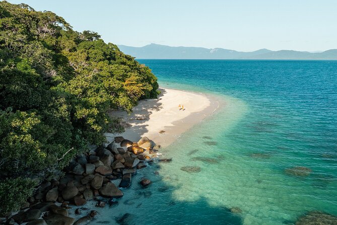 Fitzroy Island Day Trip 11am to 5pm Ferry INC Snorkel Equipment - Who should book this Fitzroy Island trip?