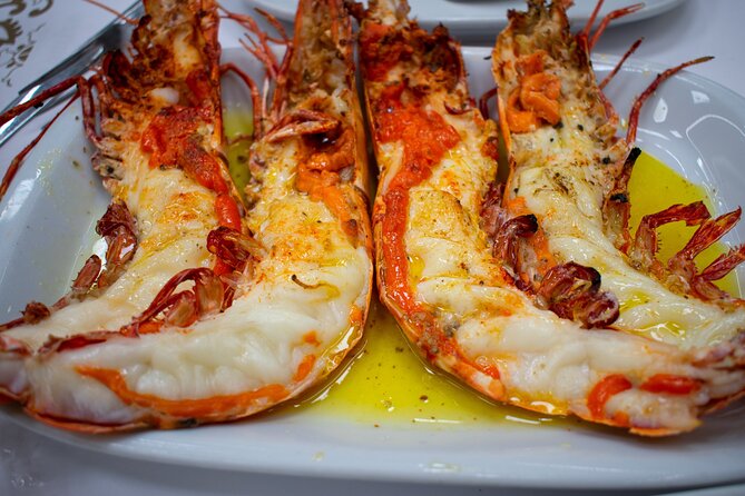 Food & Drink Private Tour in Lisbon & Cacilhas w/ Ferry Included - Walking the old riverfront at Pontal de Cacilhas