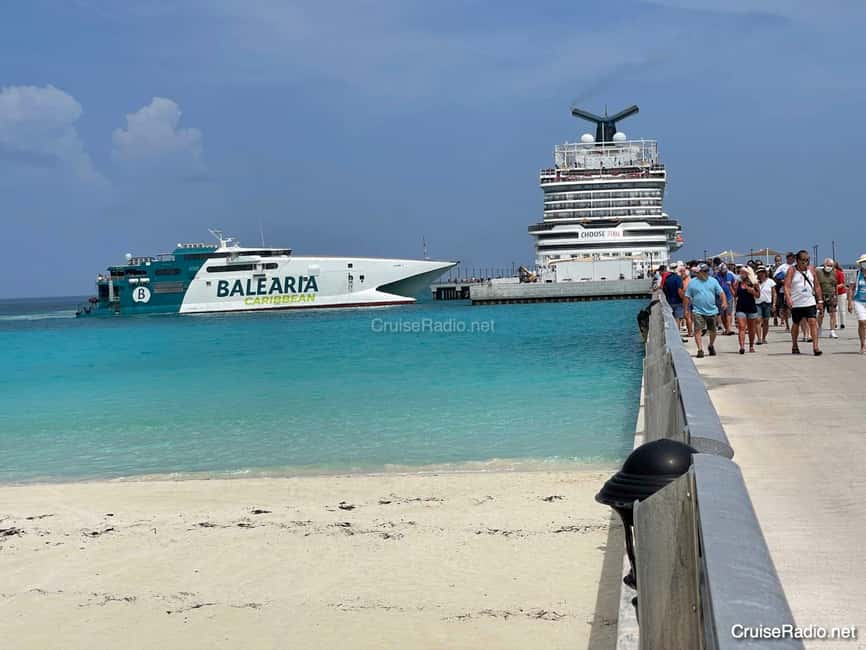 From Fort Lauderdale: Bimini Island Day Trip by Ferry - First hours on Bimini Island