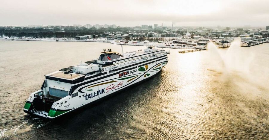 From Helsinki: Return Day Trip Ferry Ticket to Tallinn - Building your own Tallinn day