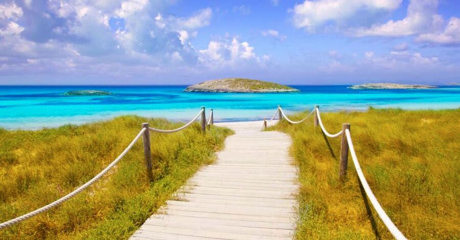From Ibiza: Same-Day 2-Way Ferry Ticket to Formentera - Why This Ferry Is the Easy Way to Reach Formentera