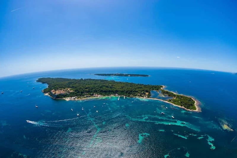 From Mandelieu: St. Marguerite Island Roundtrip Ferry Ride - Plants and open views at Pointe de la Convention