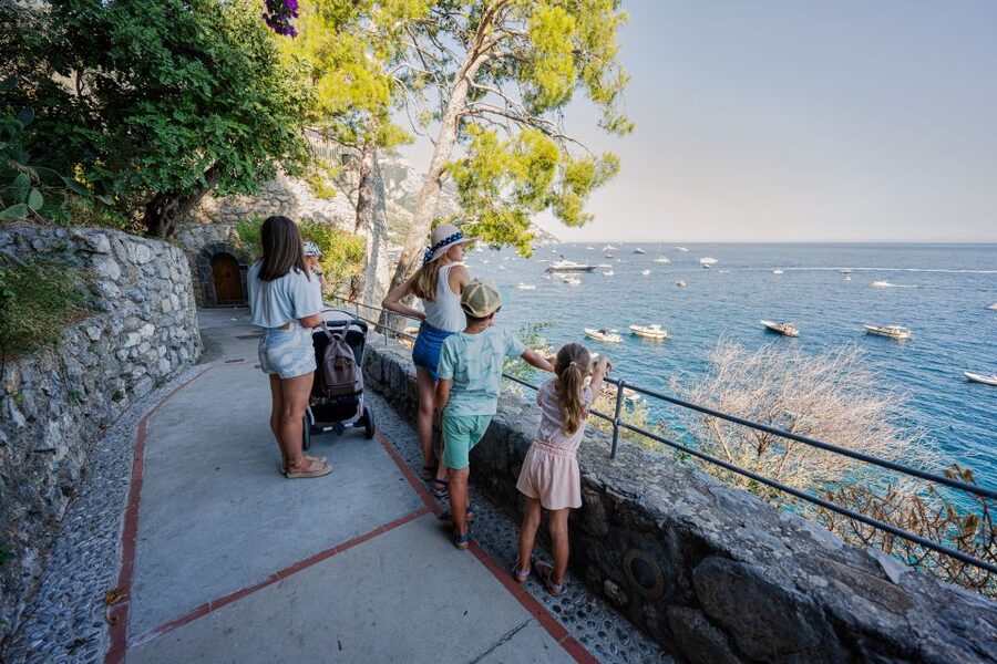From Naples: Ferry to Amalfi and Positano - Delays can change the day