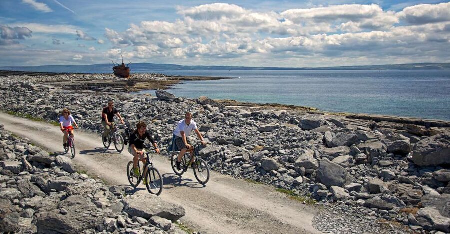 Galway: Day Trip Ferry to Inis Oírr (Aran Islands) - Reaching Rossaveel for the 10:30 AM ferry
