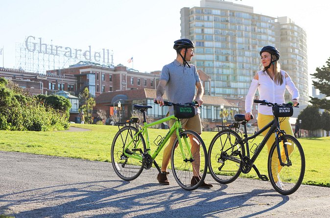 Golden Gate Bridge Bike Rental with Sausalito Ferry Return - Who will enjoy this most?