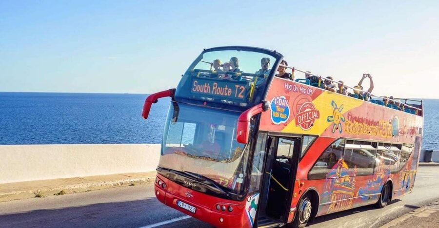 Gozo Day Pass Ferry and Hop-on Hop-off buses with audio Tour - Purple Route 1: Dwejra, Ta’ Pinu, and Xlendi