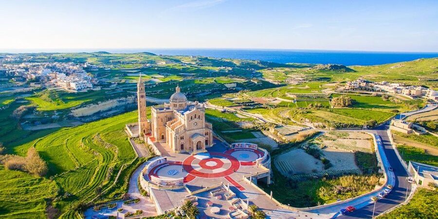 Gozo Day Pass Ferry and Hop-on Hop-off buses with audio Tour - Why the audio guide helps, and where it falls short