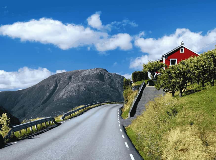 Guided tour: Hardangerfjord, Waterfalls and Ferry crossing - Utne brings the route into an older village setting