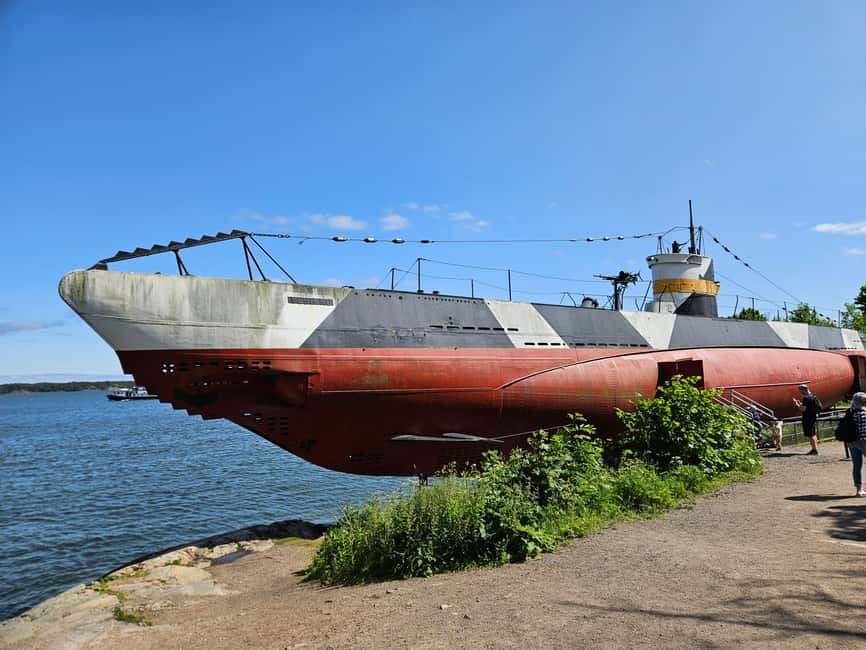 Helsinki & Suomenlinna: City Highlights Tour with Ferry Ride - Should you book it?