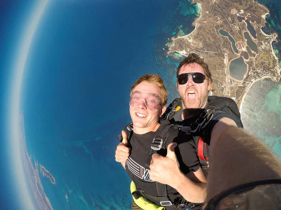 Hillary's Harbour: Rottnest Island Skydive and Ferry Package - Five minutes under canopy and the beach landing