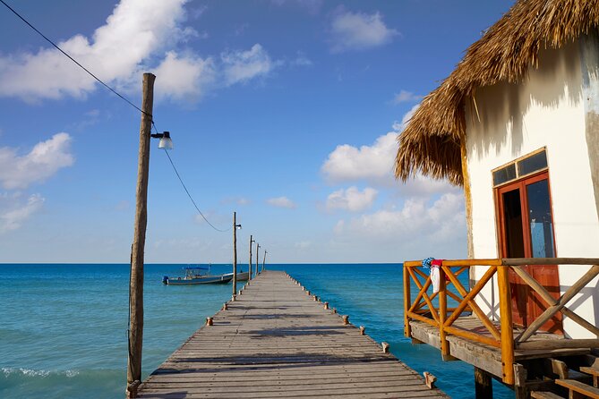 Holbox Tour with Ferry transportation and lunch included - Two hours to see Holbox town