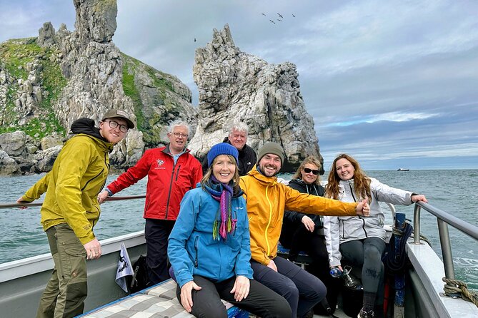 Howth Coastal Boat Tour (Ireland's Eye Ferries 50 mins trip) - Cruising beside Howth’s cliffs