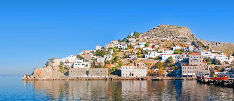 Hydra Island Trip from Athens with Ferry Tickets Included - Arriving in Hydra’s harbor