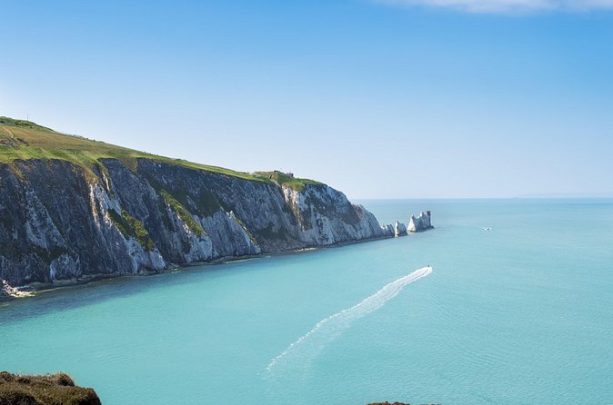 Isle of Wight - Day Tour from Portsmouth including Ferry Crossing - Alum Bay and the walk down to the water