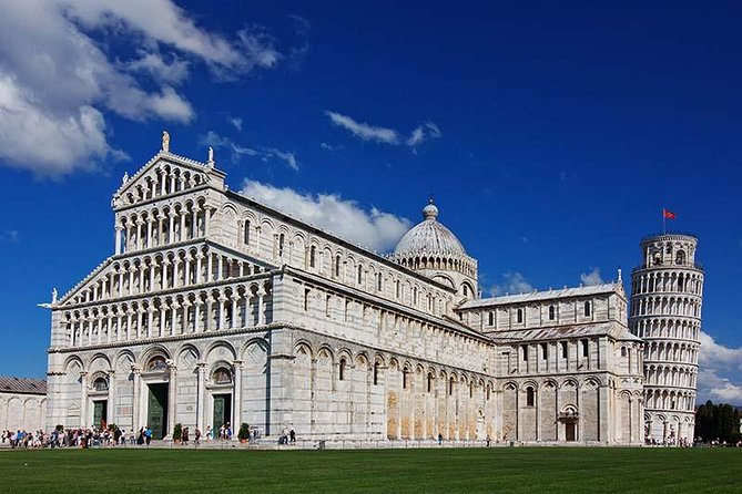 La Spezia Port: Cinque Terre and Pisa full day tour by Minivan and Ferry-Boat - Meeting your minivan at La Spezia port