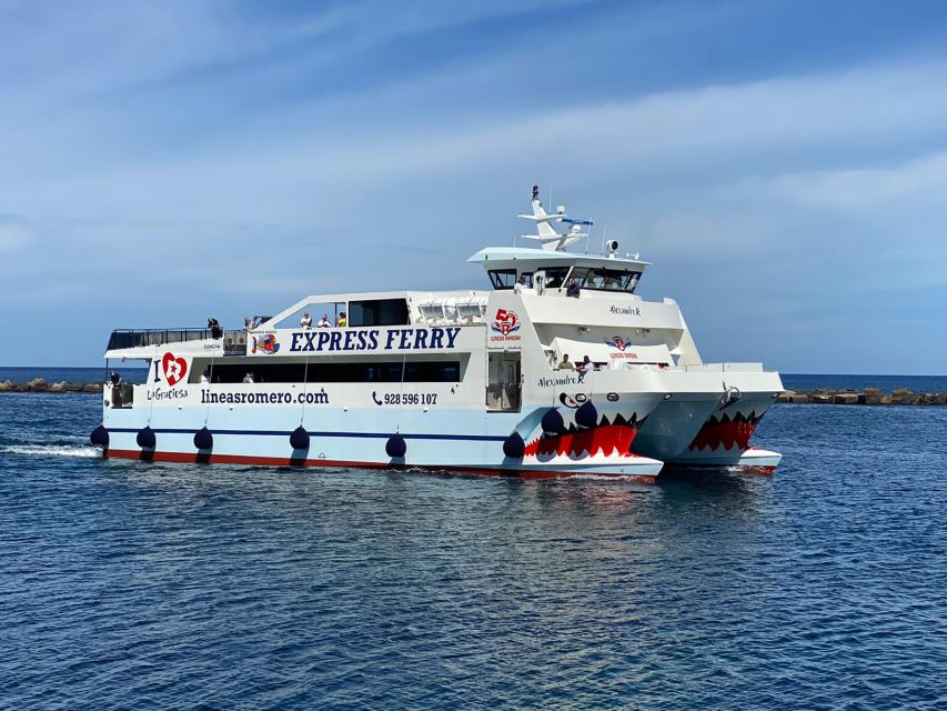 Lanzarote: Return Ferry to La Graciosa with Bus Pickup - Key points at a glance