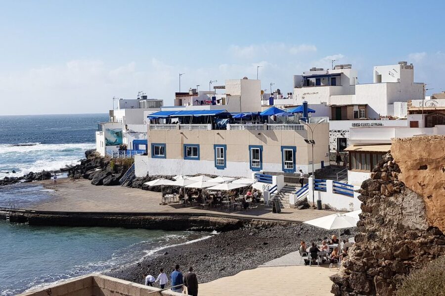 Lanzarote: Return or 1-Way Ferry to Fuerteventura with Wifi - Should you book the Playa Blanca to Corralejo ferry?