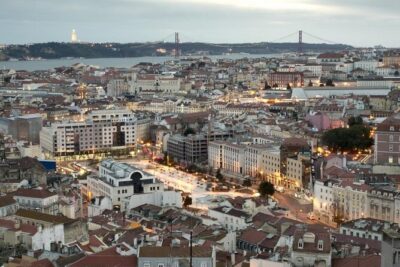 Lisbon Hidden Gems Walk: Traditions, Lunch and Ferry ride