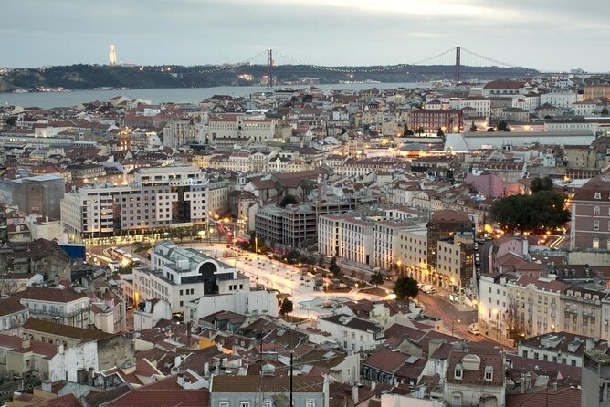 Lisbon Hidden Gems Walk: Traditions, Lunch and Ferry ride - Starting among the many cultures of Martim Moniz