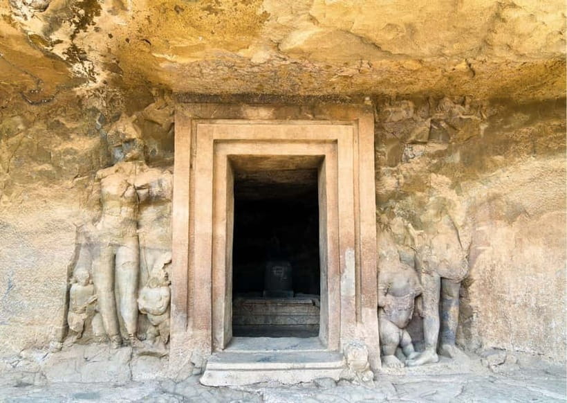 Mumbai: Elephanta Caves Private Tour with Ferry Ride - Who Will Enjoy This Elephanta Tour Most?
