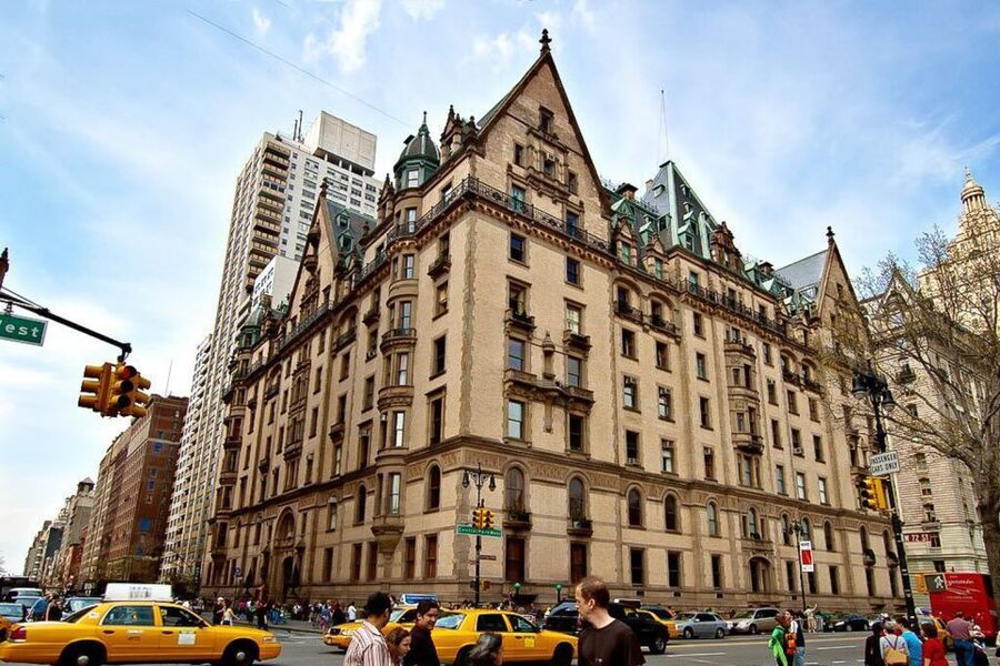 NYC: Guided Bus and Walking Tour with Staten Island Ferry - Key points at a glance