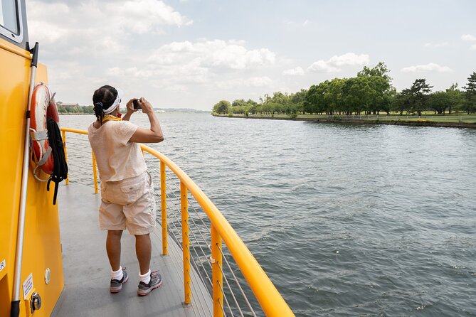 Old Town Alexandria in a Day with Round Trip Ferry Cruise - Why the Potomac crossing is the right way to reach Alexandria