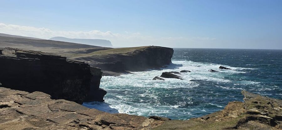 Orkney Day Trip: Meets the Scrabster - Stromness Ferry - The Ring of Brodgar puts Orkney’s stone culture into scale