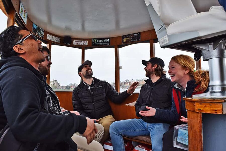 Pickle Pub Crawl: Ferry Rides and Appetizers - Chinatown, where the evening winds down