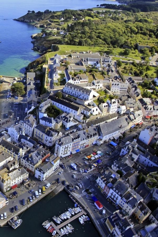 Quiberon: Ferry Ticket from/to Belle-Île-en-Mer, Sauzon - Families, solo visitors, and active day-trippers