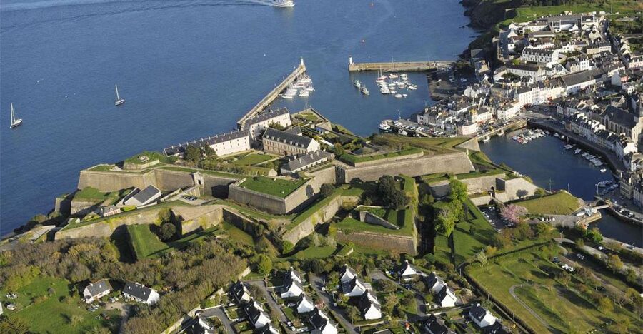 Quiberon: Ferry tickets from/to Belle-Île-en-Mer, Le Palais - Small details that can make the day easier