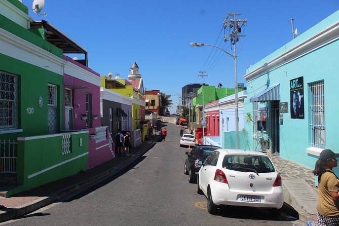 Robben Island Museum, Stellenbosch Wineries plus Ferry Tickets - Stellenbosch changes the pace
