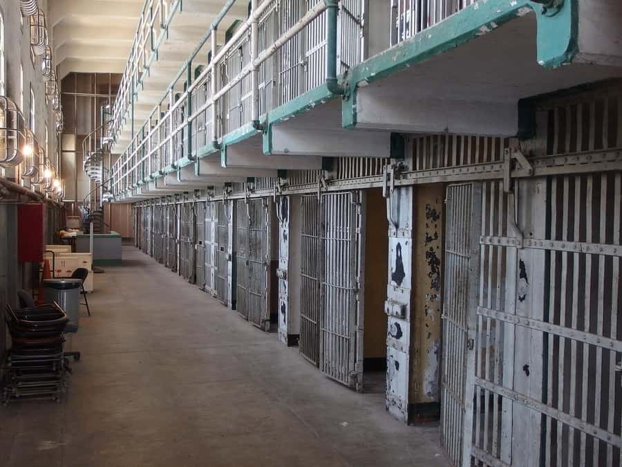 San Francisco: Alcatraz Ticket, Ferry, & Self-Guided App - Key points to know before booking