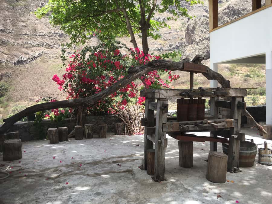Santo Antão Highlights: Day Trip by Car with Ferry from SV - Janela and the New Coastal Road back to Porto Novo