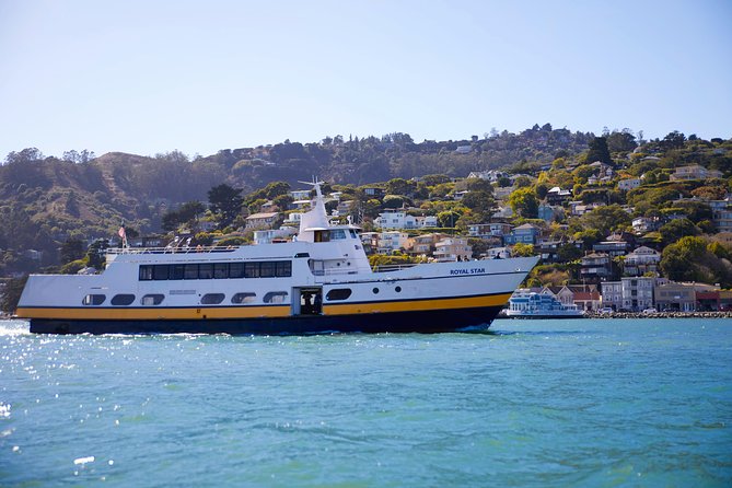 Sausalito Ferry from Pier 41, San Francisco - Arriving in Sausalito and Exploring Bridgeway