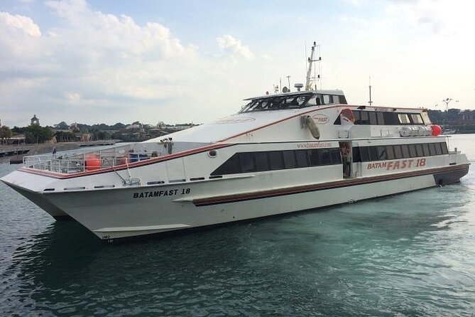 SMALL GROUP: Batam day tour with Ferry, 1-hour Massage, and Lunch from Singapore - Seafood lunch and the 60-minute massage