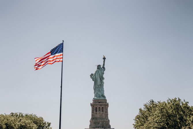 Statue of Liberty and Ellis Island Guided Tour with Ferry - Ellis Island and the Immigration Museum