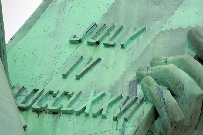 Statue of Liberty, Ellis Island Pre-Ferry tour - The 30-minute ferry across New York Harbor